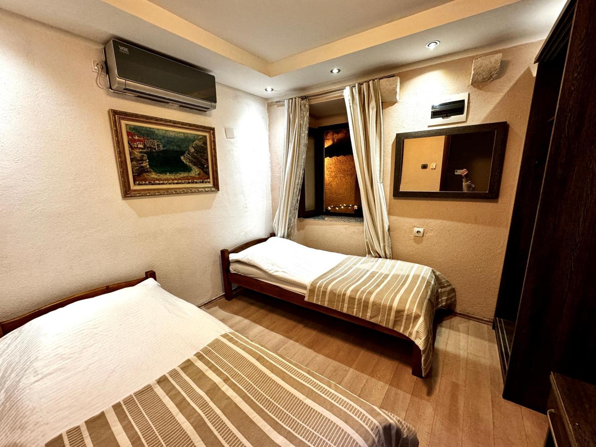 Novi Svet Apartment โกตอร์ ภายนอก รูปภาพ