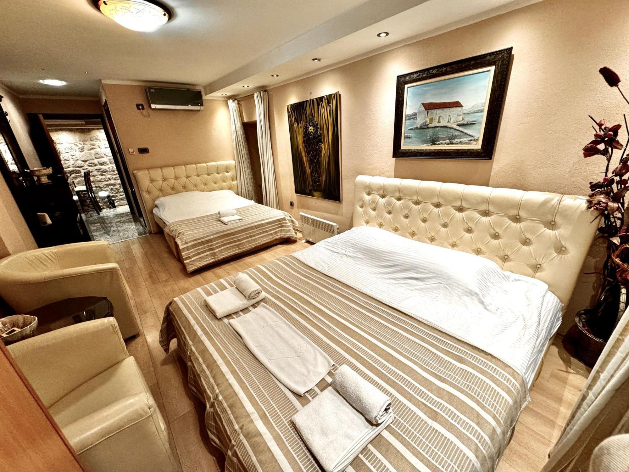 Novi Svet Apartment โกตอร์ ภายนอก รูปภาพ