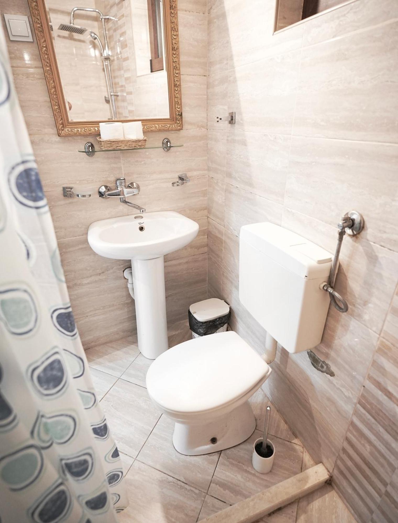 Novi Svet Apartment โกตอร์ ภายนอก รูปภาพ