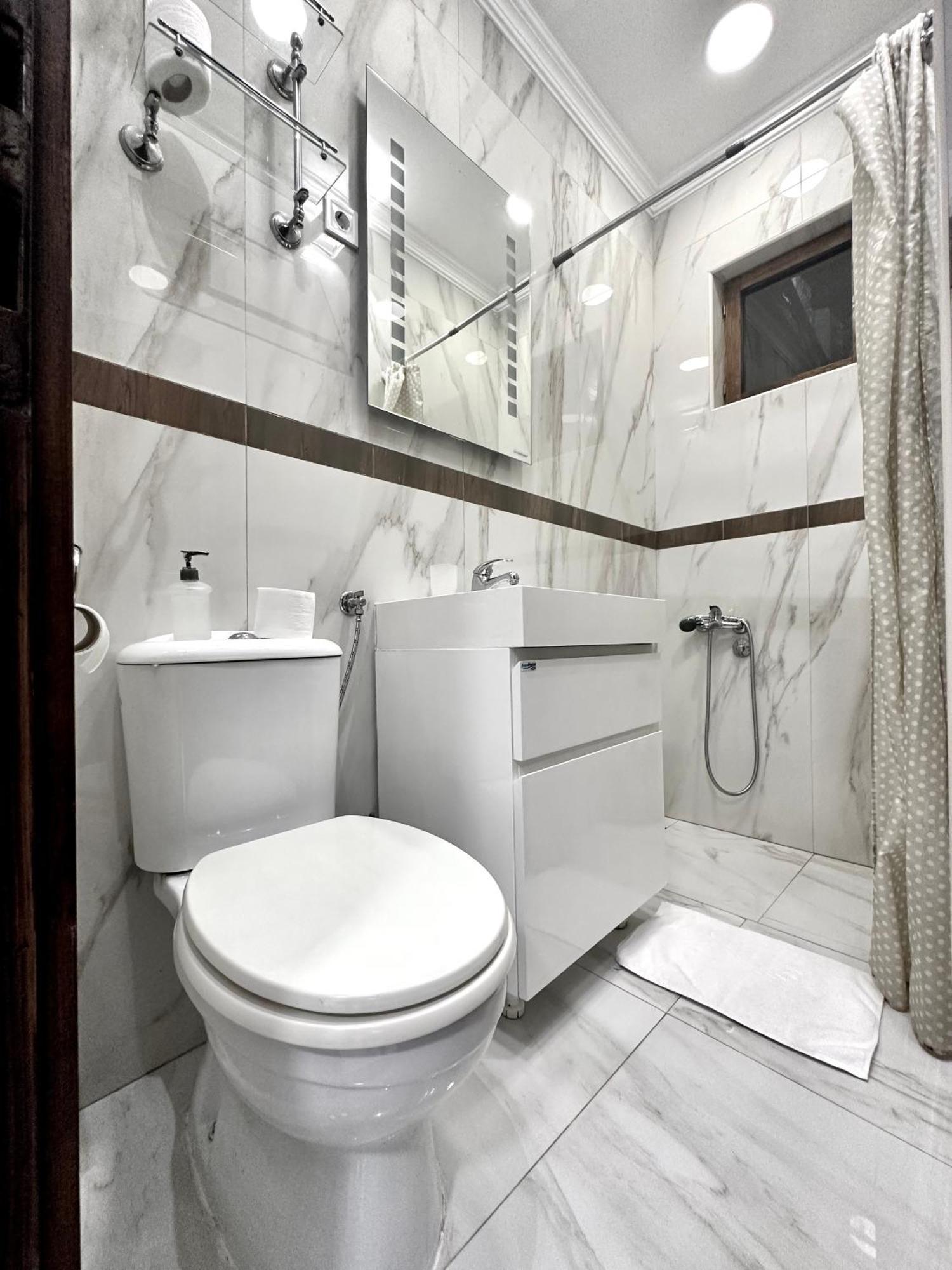 Novi Svet Apartment โกตอร์ ภายนอก รูปภาพ